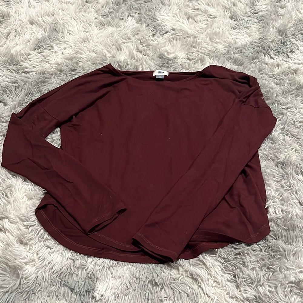 Maroon long sleeve t shirt